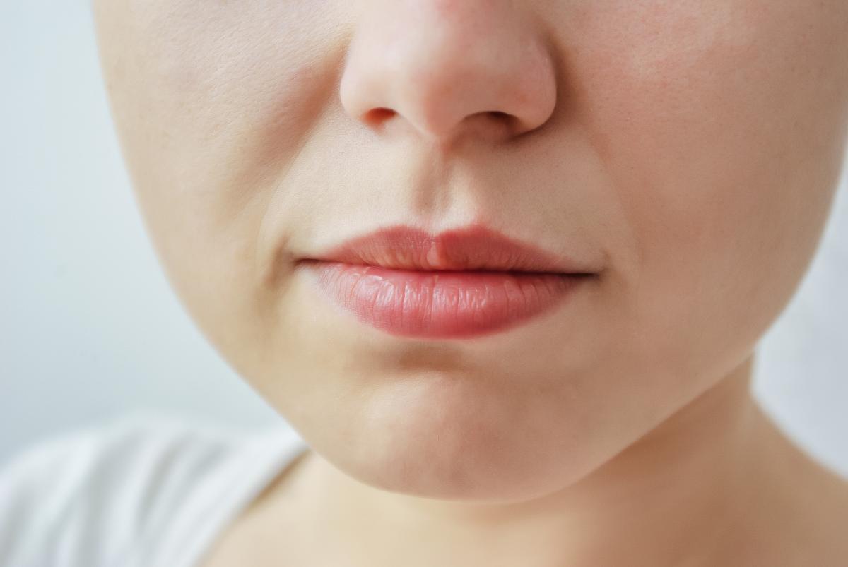 Ý Nghĩa Đường Pháp Lệnh Trong Nhân Tướng Học – Dấu Ấn Hậu Vận Sau Tuổi 40 Ý Nghĩa Đường Pháp Lệnh Trong Nhân Tướng Học – Dấu Ấn Hậu Vận Sau Tuổi 40