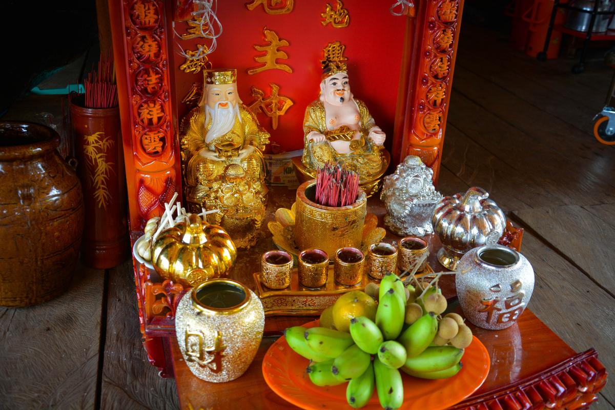 Chọn Ngày Giờ Đặt Bàn Thờ Thần Tài Thổ Địa - Hổ Độn Nhật Cầu Tài Trừ Vong Chọn Ngày Giờ Đặt Bàn Thờ Thần Tài Thổ Địa - Hổ Độn Nhật Cầu Tài Trừ Vong